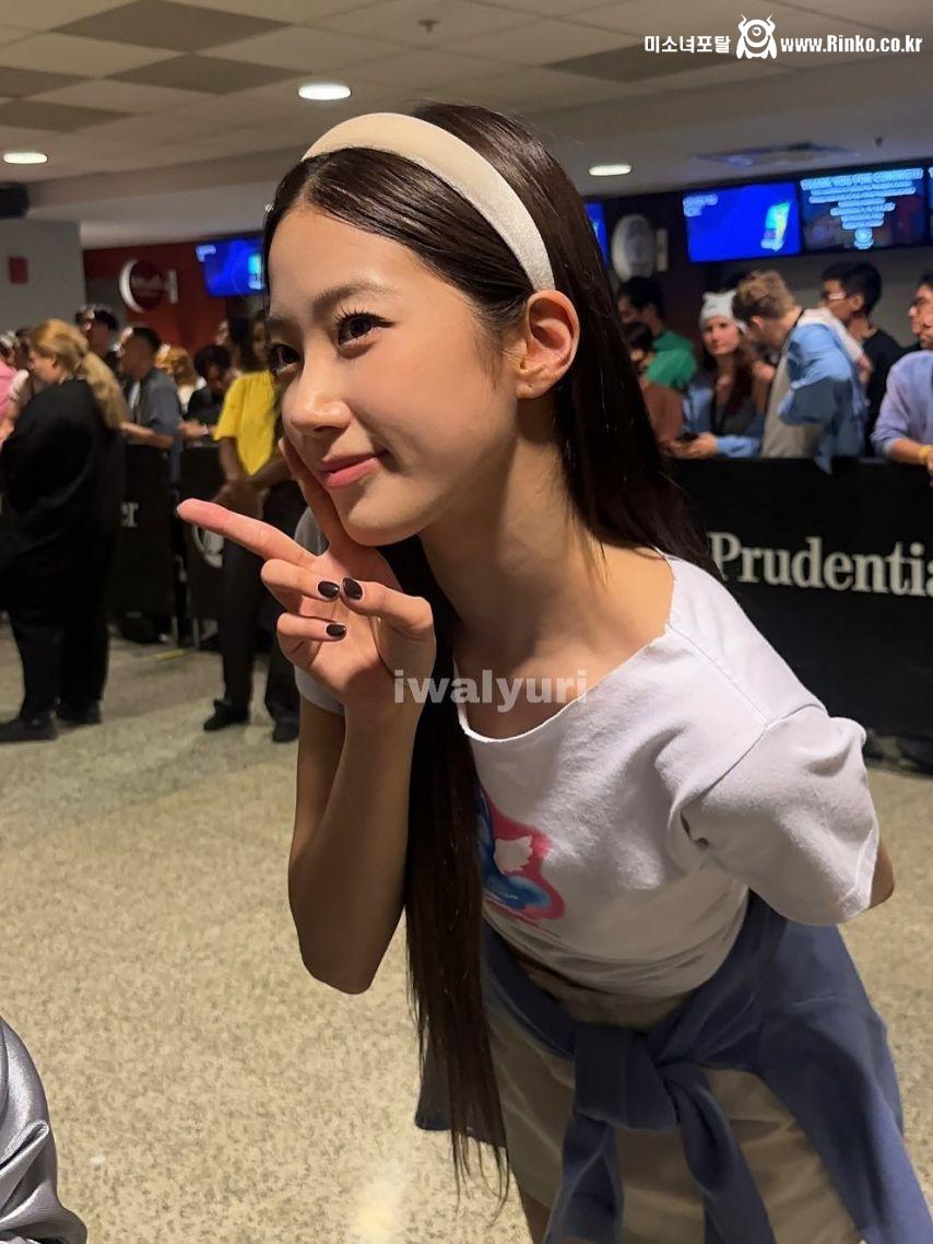 LE SSERAFIM (르세라핌) 카즈하