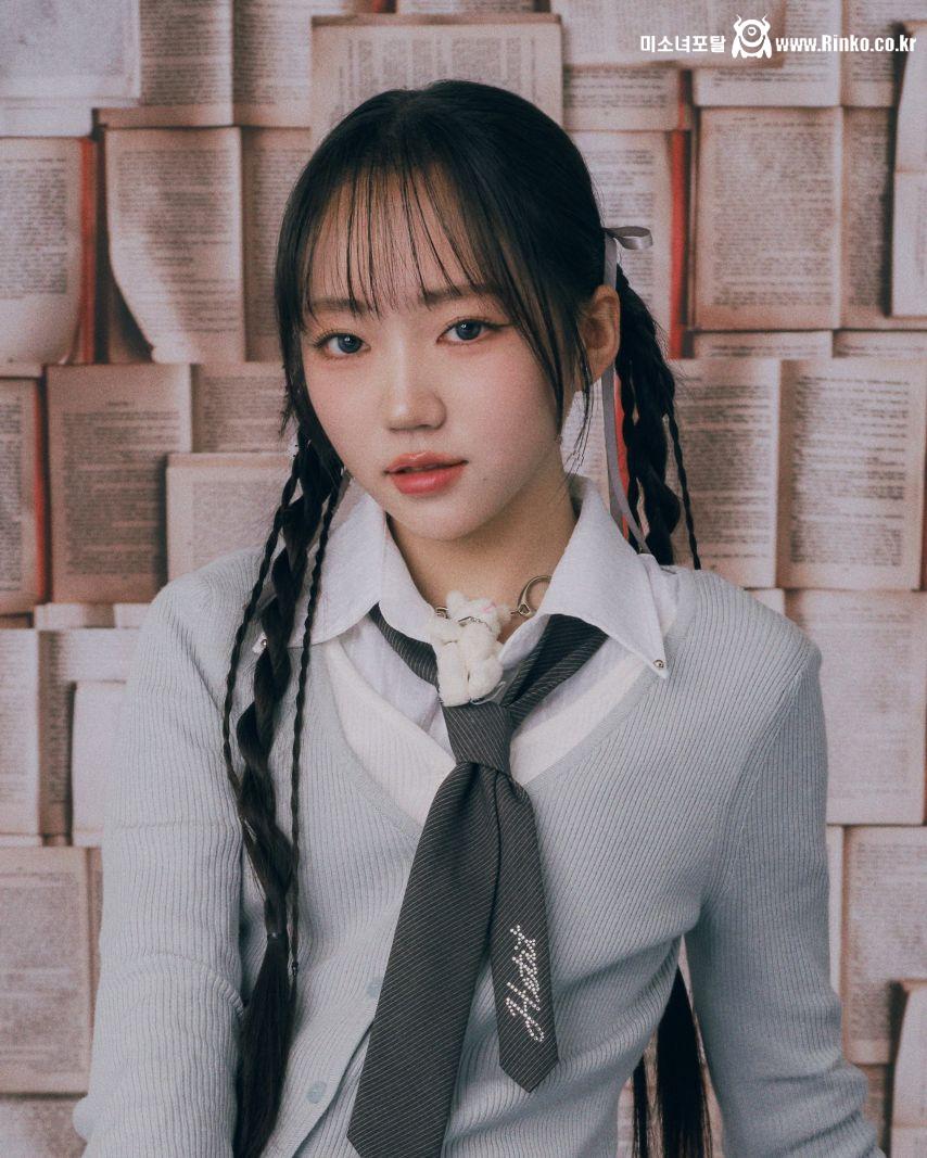 트리플에스 채원, 시온