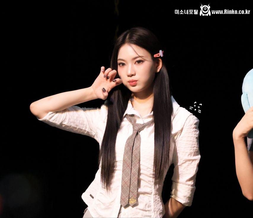 스테이씨 아이사