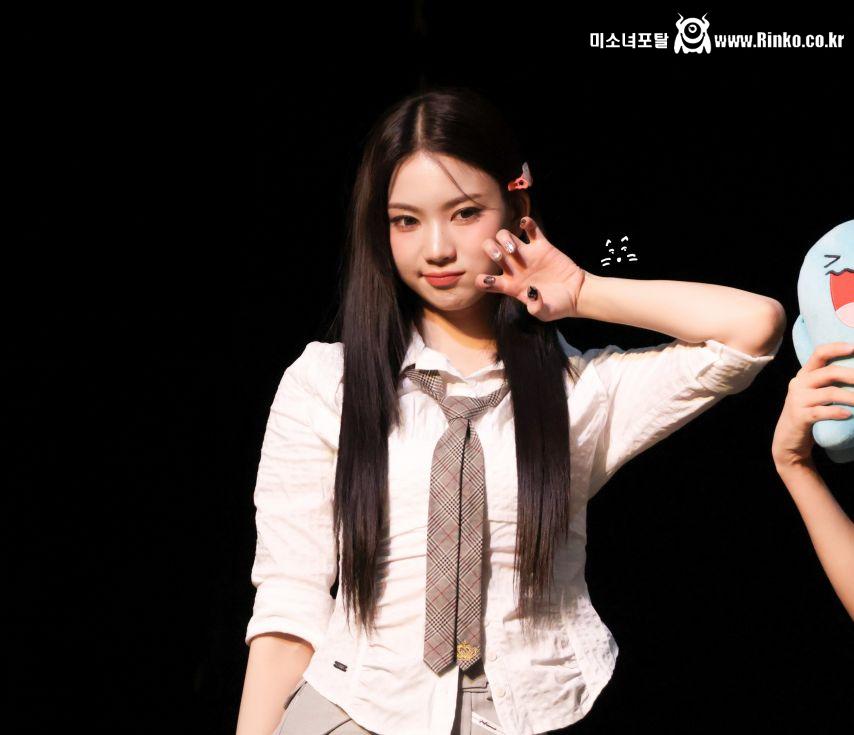 스테이씨 아이사