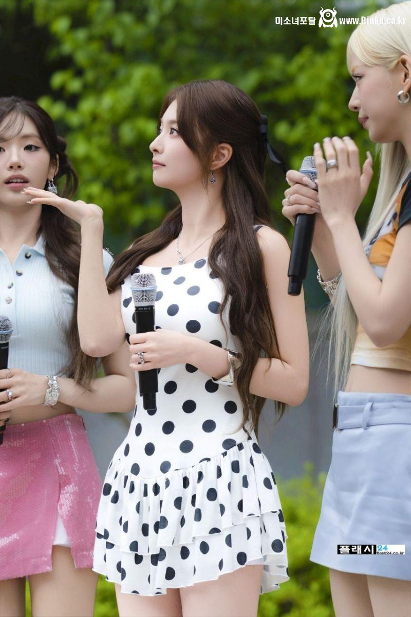 프로미스나인 이나경