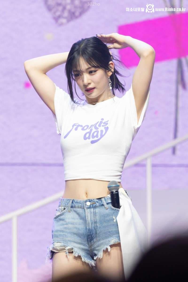 프로미스나인-이채영