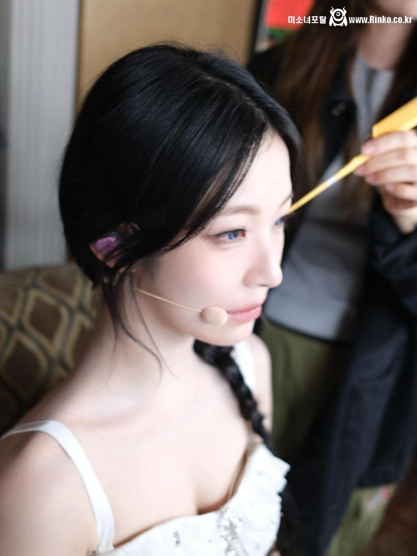 프로미스나인 백지헌