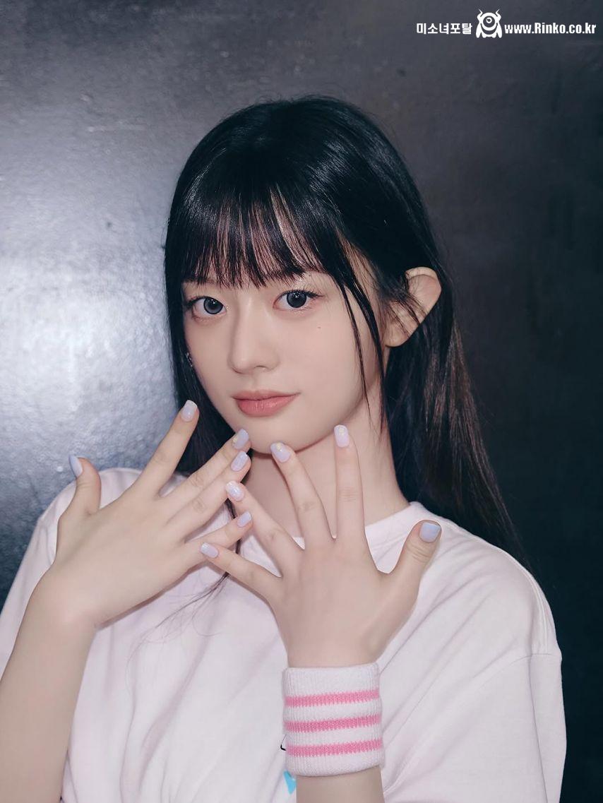 아일릿 (ILLIT) 민주