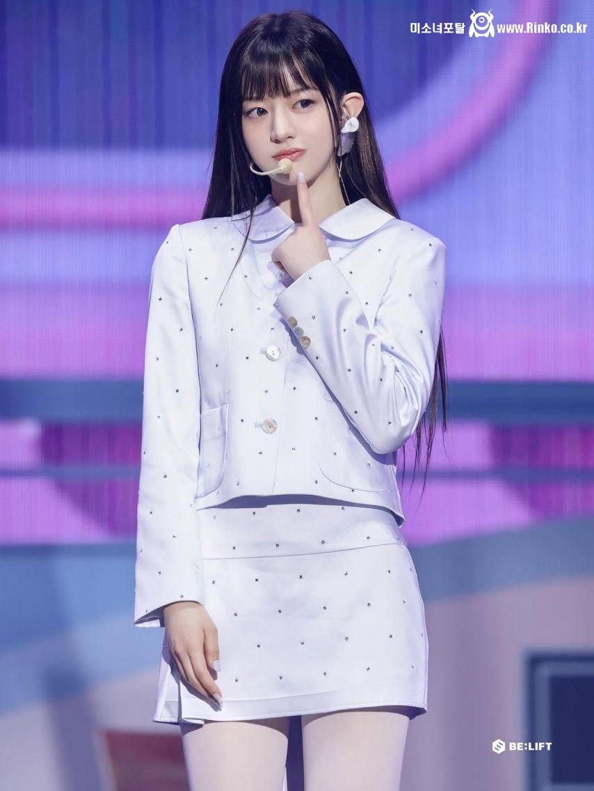 아일릿 (ILLIT) 민주