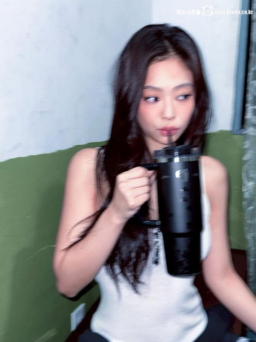 BLACKPINK (블랙핑크) 제니