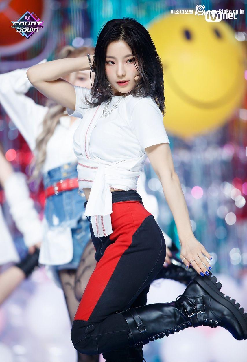 프로미스나인 이새롬