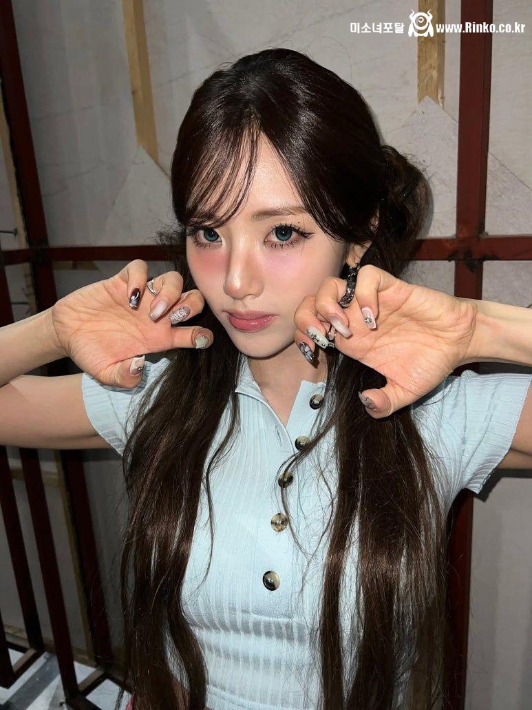 프로미스나인 박지원