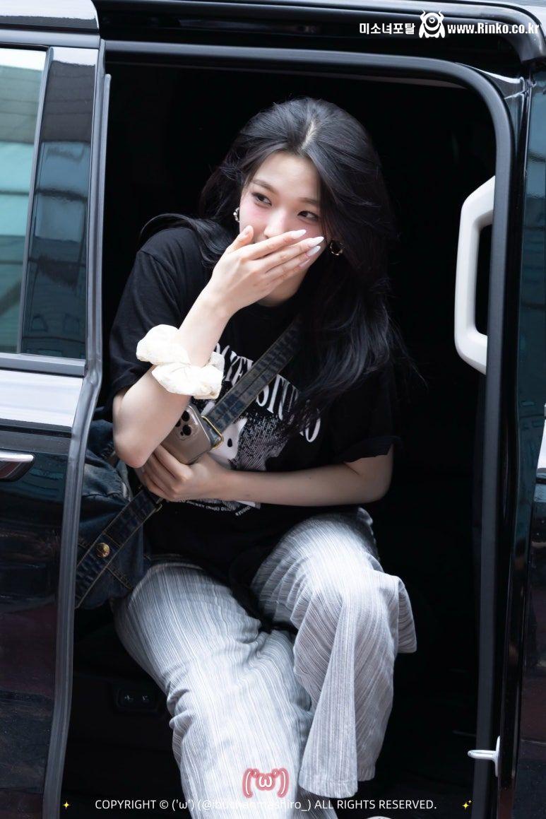 프로미스나인 백지헌