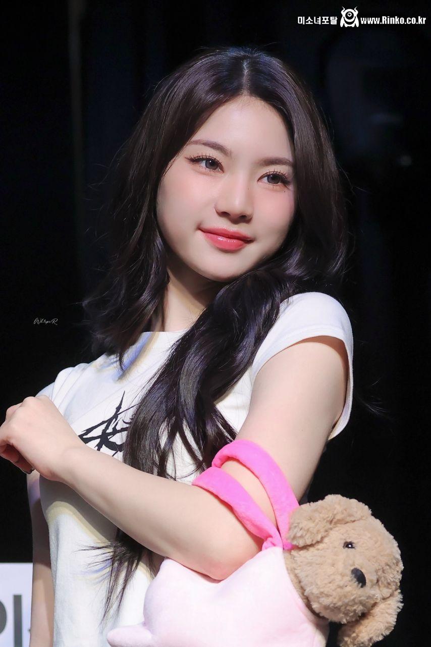 스테이씨 아이사