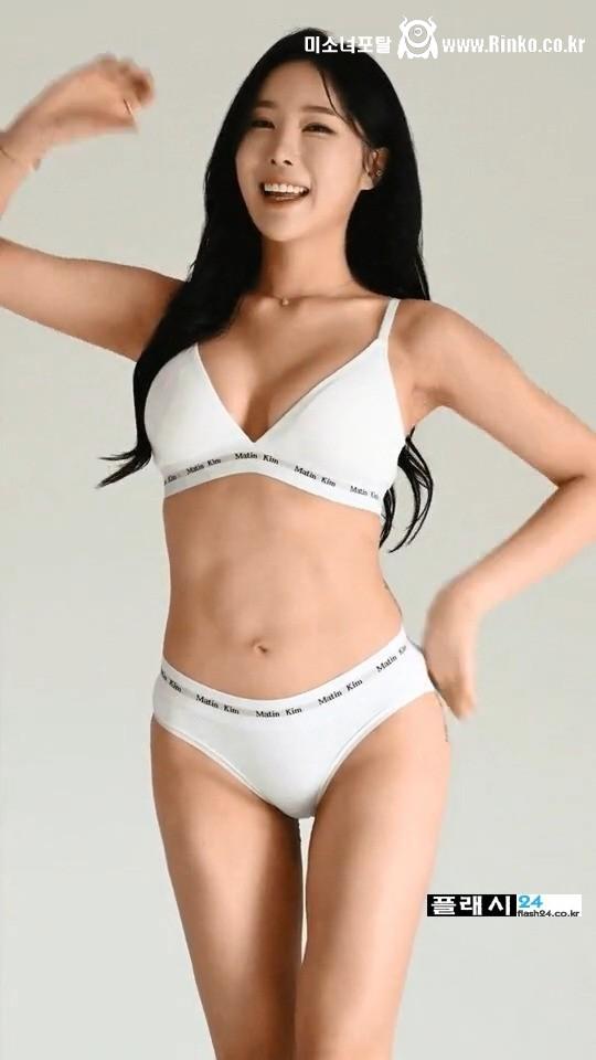 치어리더 이리안 9월호 표지 화보 촬영