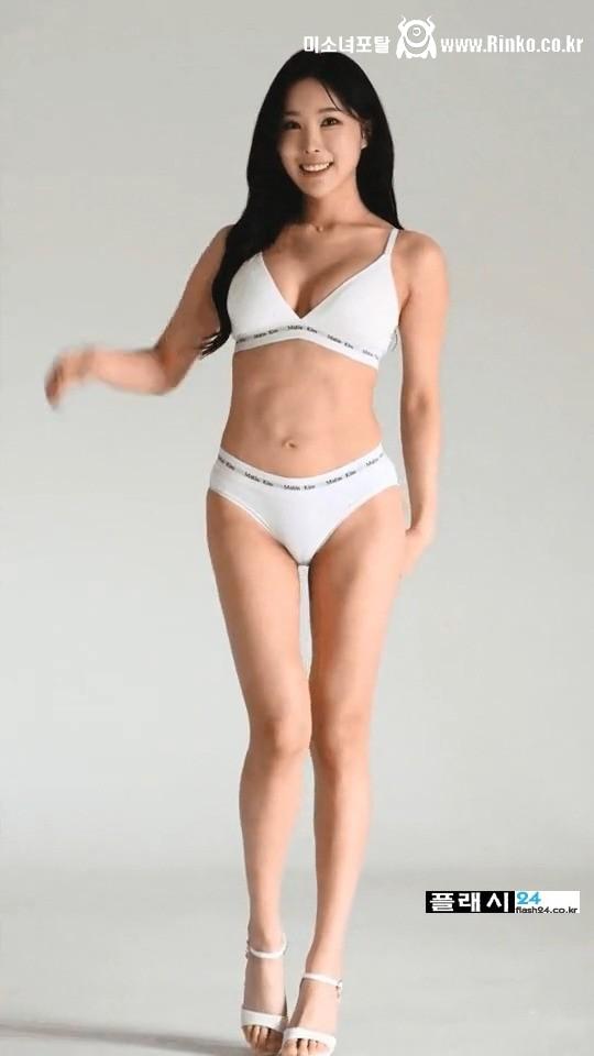 치어리더 이리안 9월호 표지 화보 촬영