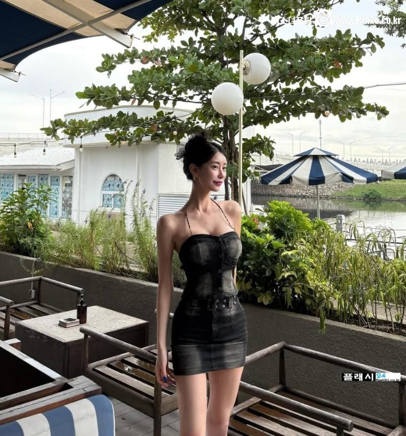 청순한 얼굴에 감춰진 레이싱걸 이시아