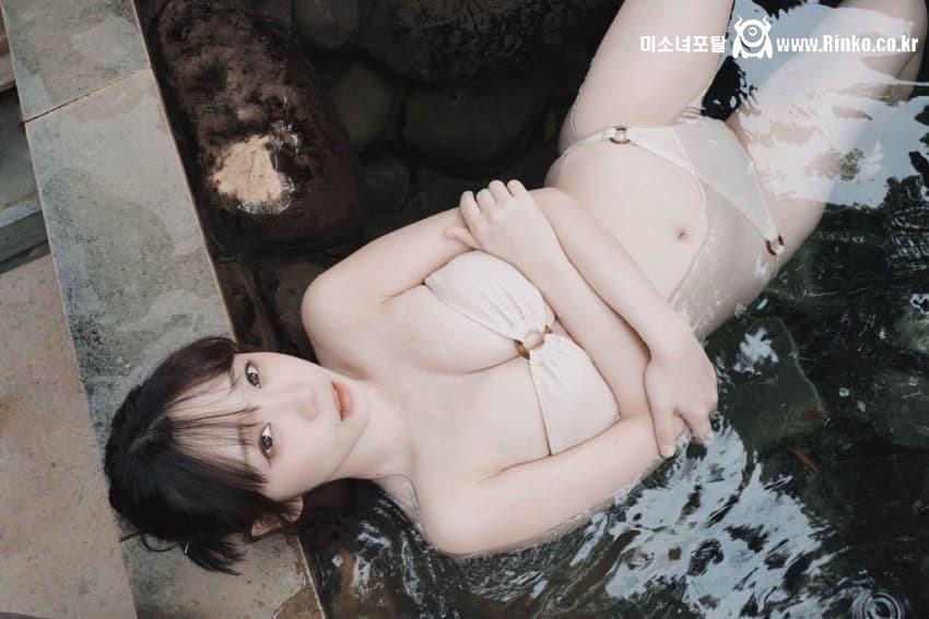 이런 여자랑 온천가면 시간 순삭임