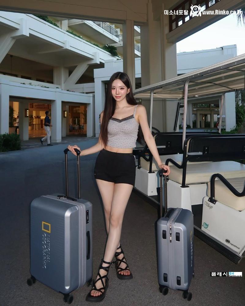 카리나 닮았다는 모델 이예닮