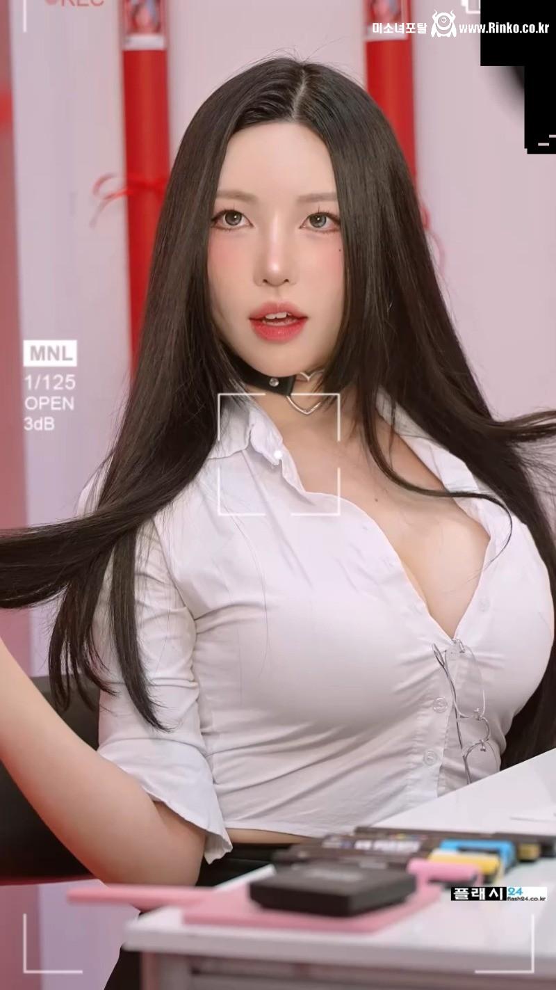 동그란 오피스룩 출근 준비