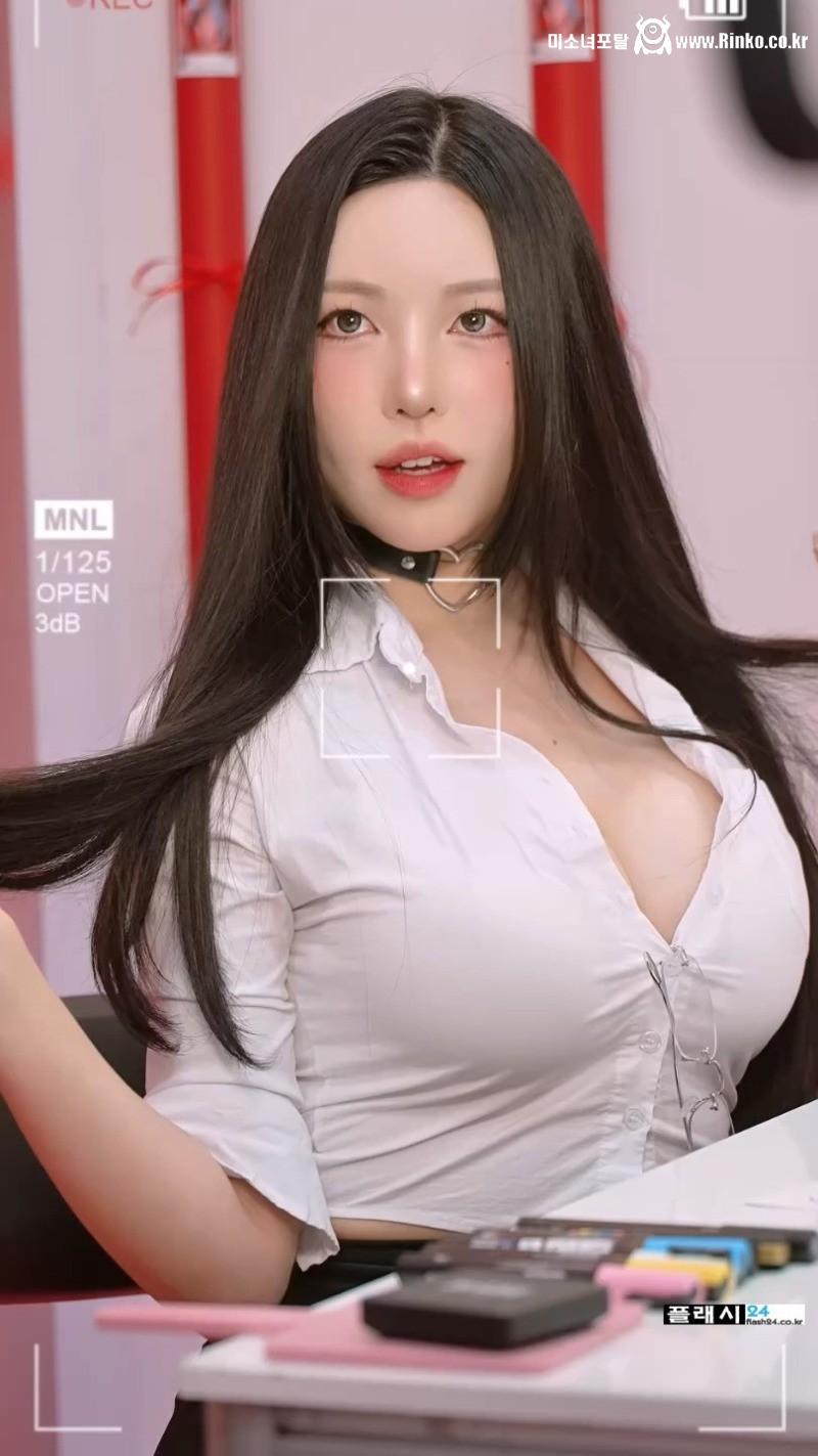 동그란 오피스룩 출근 준비