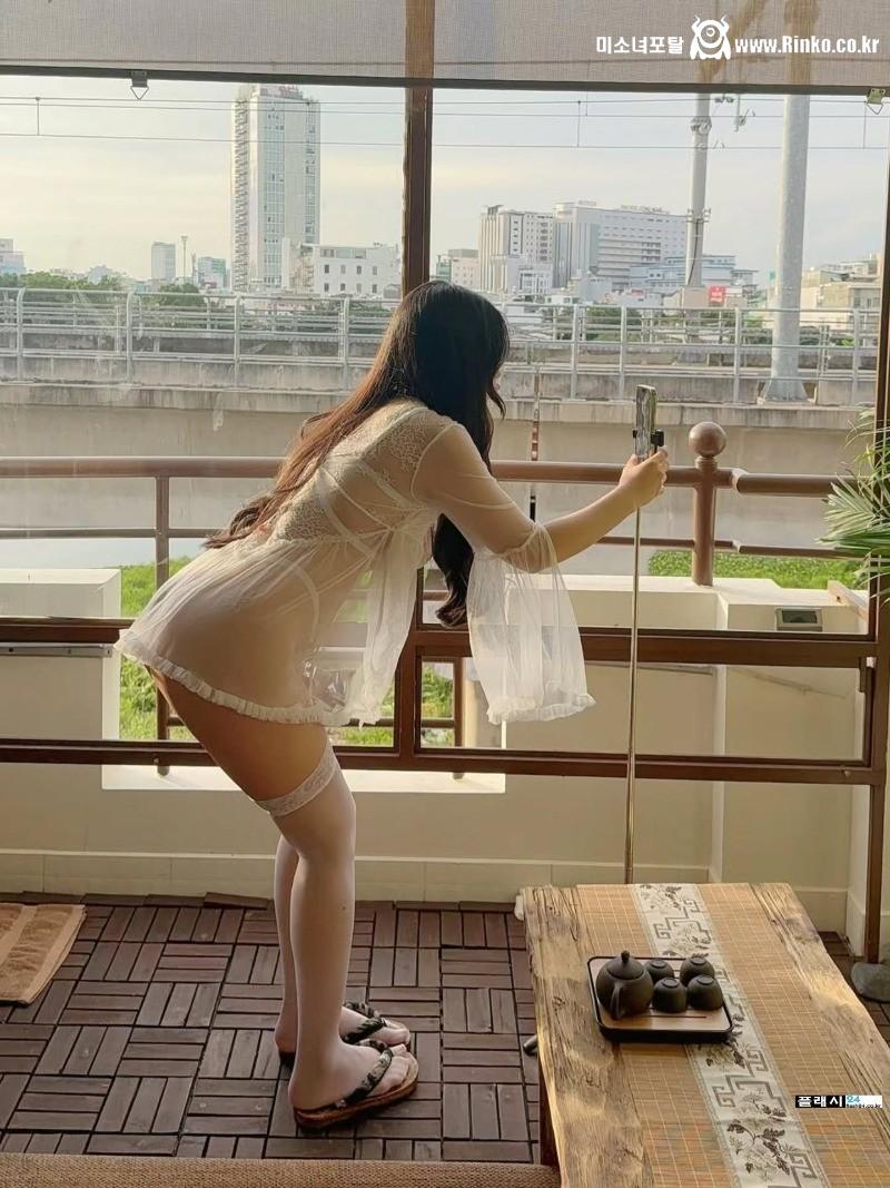 이거 아침부터 남친 잡겠네