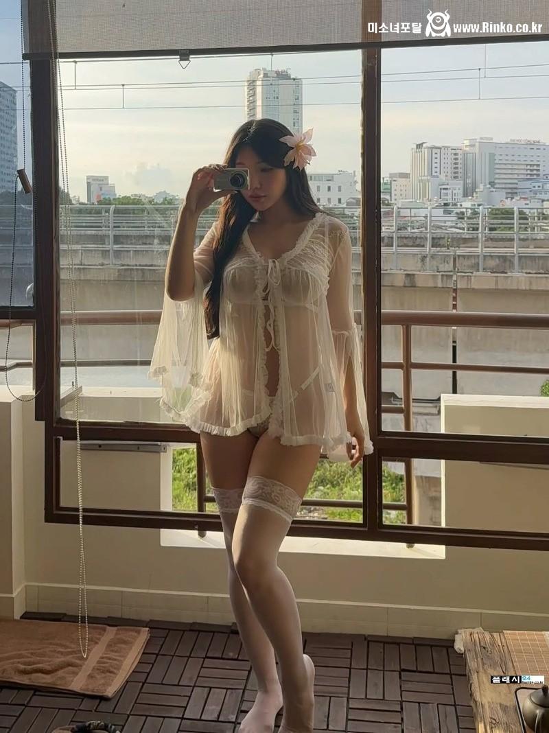 이거 아침부터 남친 잡겠네