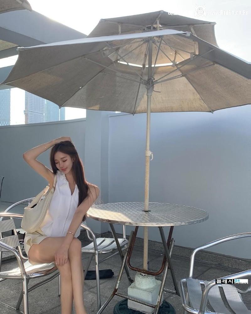 윰딩 뒤태 기가 막히다