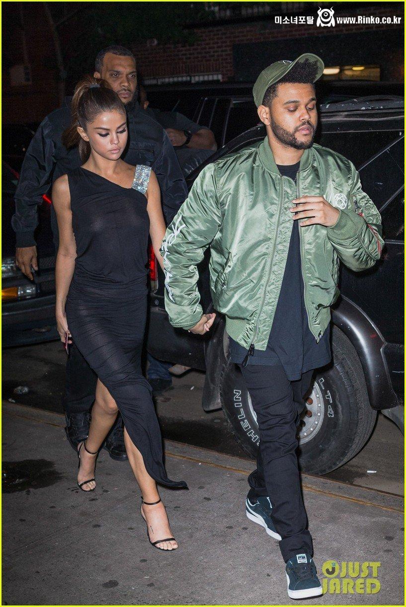 셀레나 고메즈 리즈 시절 몸매