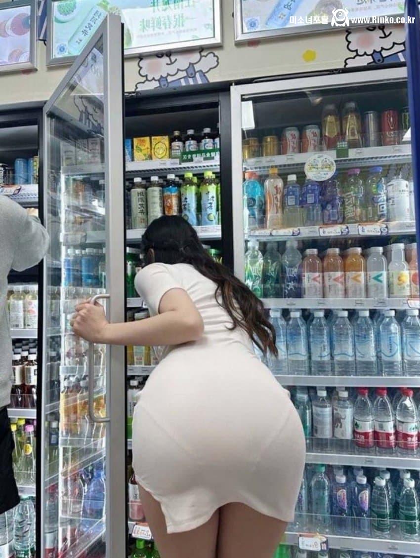 노출 안하는데 더 야해보이는 이유