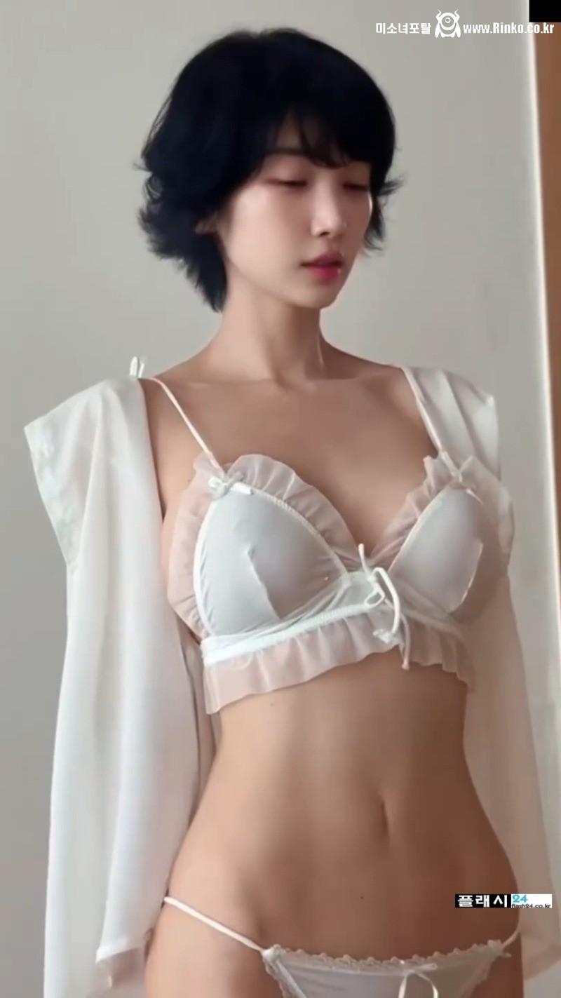 롤코녀 임이지 이해인 씻고 나왔나