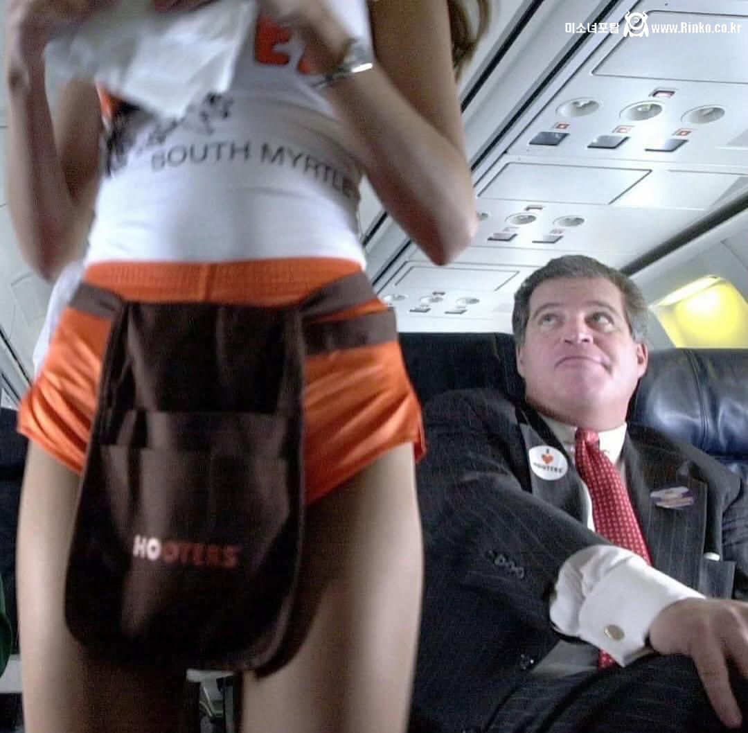 미녀들만 승무원이 될 수 있었던 항공사