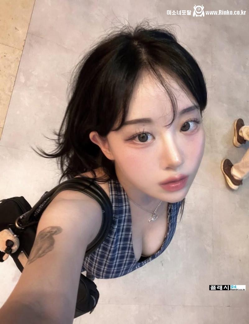 아침마다 출근 셀카 올리는 처자