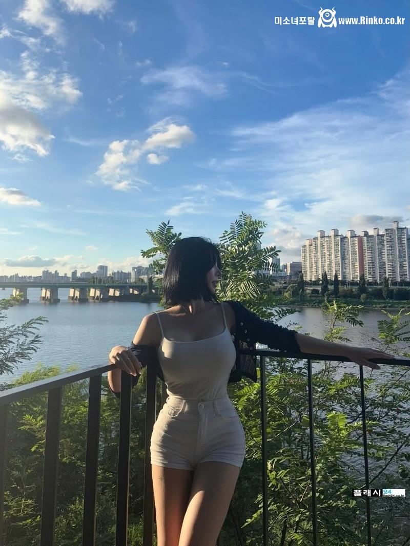 김우유 남자 여럿 잡겠다