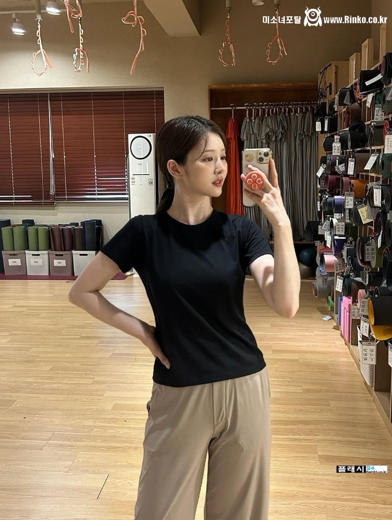 언더웨어 모델 김희정 인스타그램