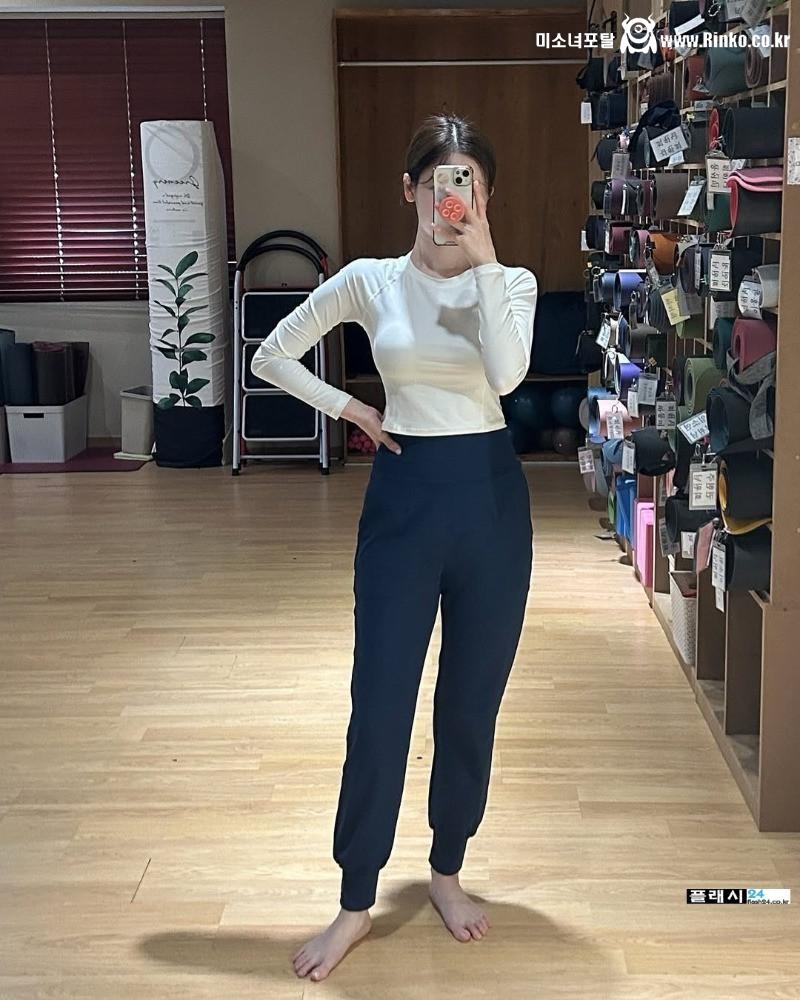 언더웨어 모델 김희정 인스타그램