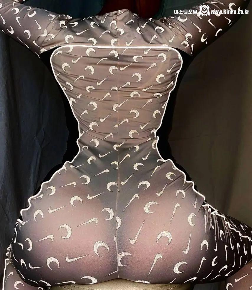 참을수없게 만드는 밀크 누나