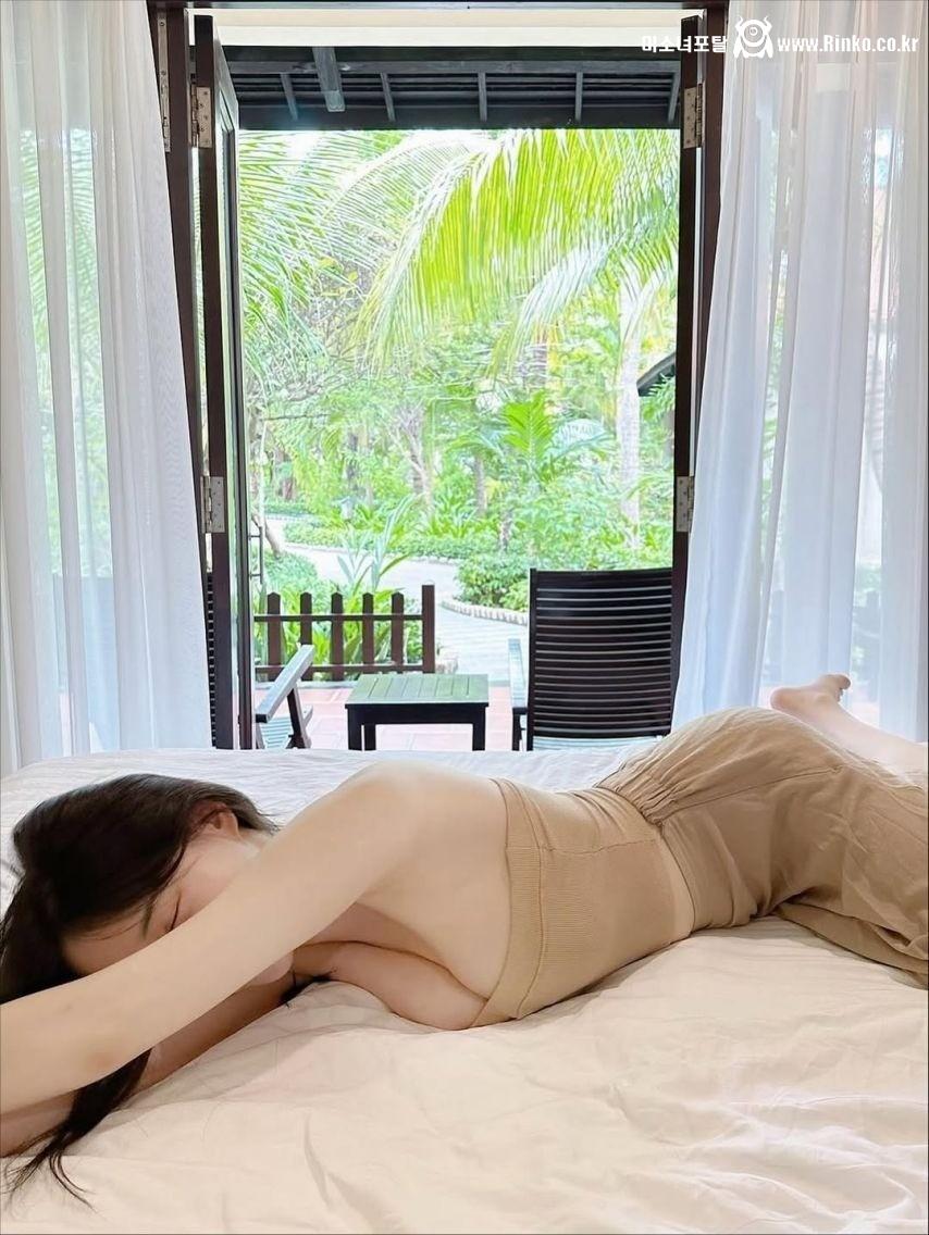 남친이 보는 여친과의 여행