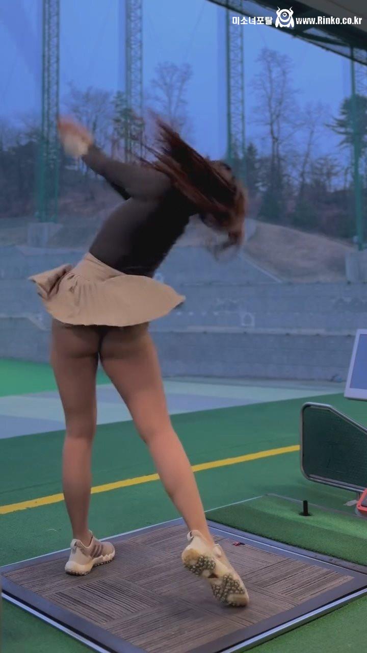 레슨 예약 꽉찼다는 김은선 프로 뒤태 노출