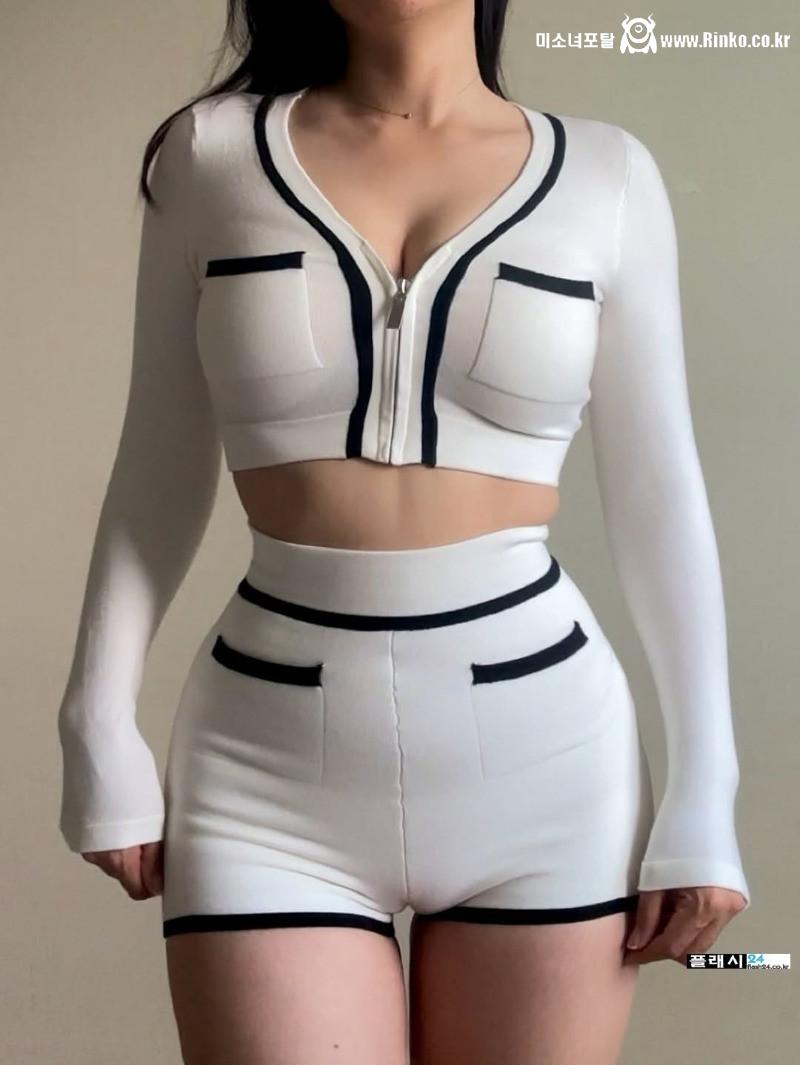 호불호 갈리는 제니의 하체 라인