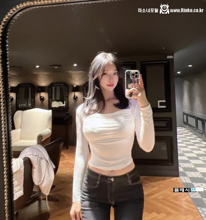 2025 오토살롱테크코리아 브라비오 맥스큐 맥심 모델 벨라