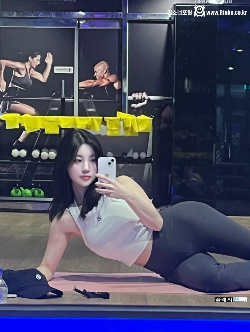 연락처 물어보고싶은 코치님 채연
