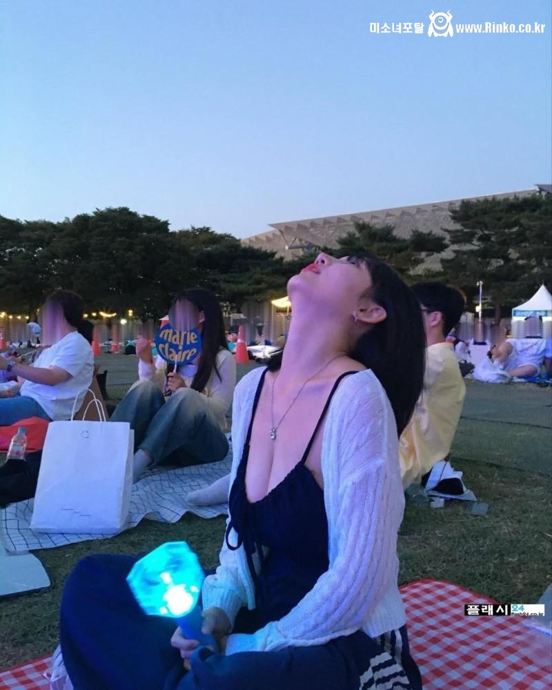 안아랑 프사 모노키니 수영복