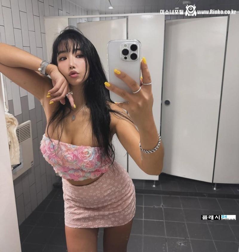 모델 임수아 남자한테 인기 많겠다