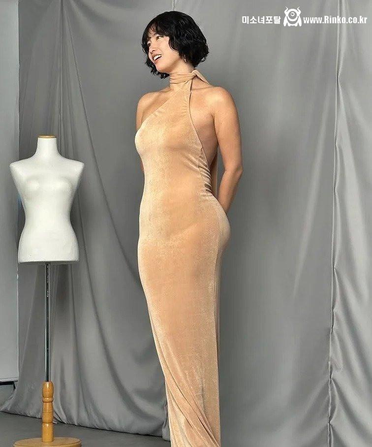 탈한국인 몸매 그 자체라는 여자 모델