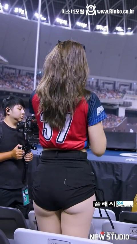 권희원 치어리더 1열 관중 시점