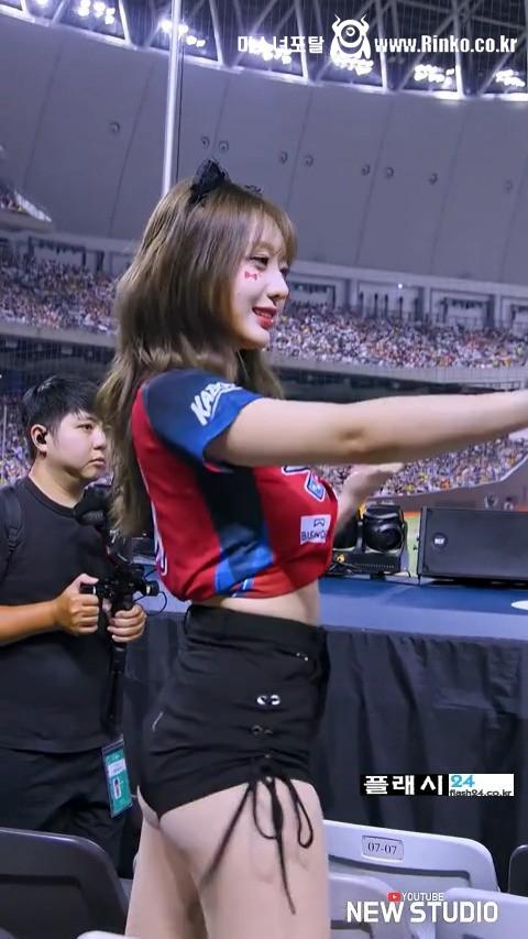 권희원 치어리더 1열 관중 시점