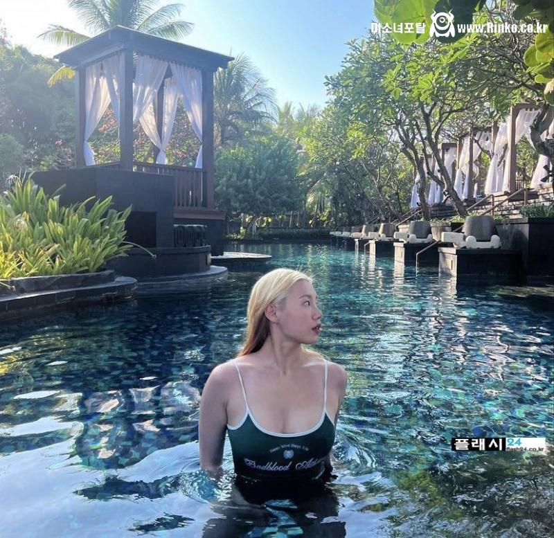 YGX댄서 리정 몸매