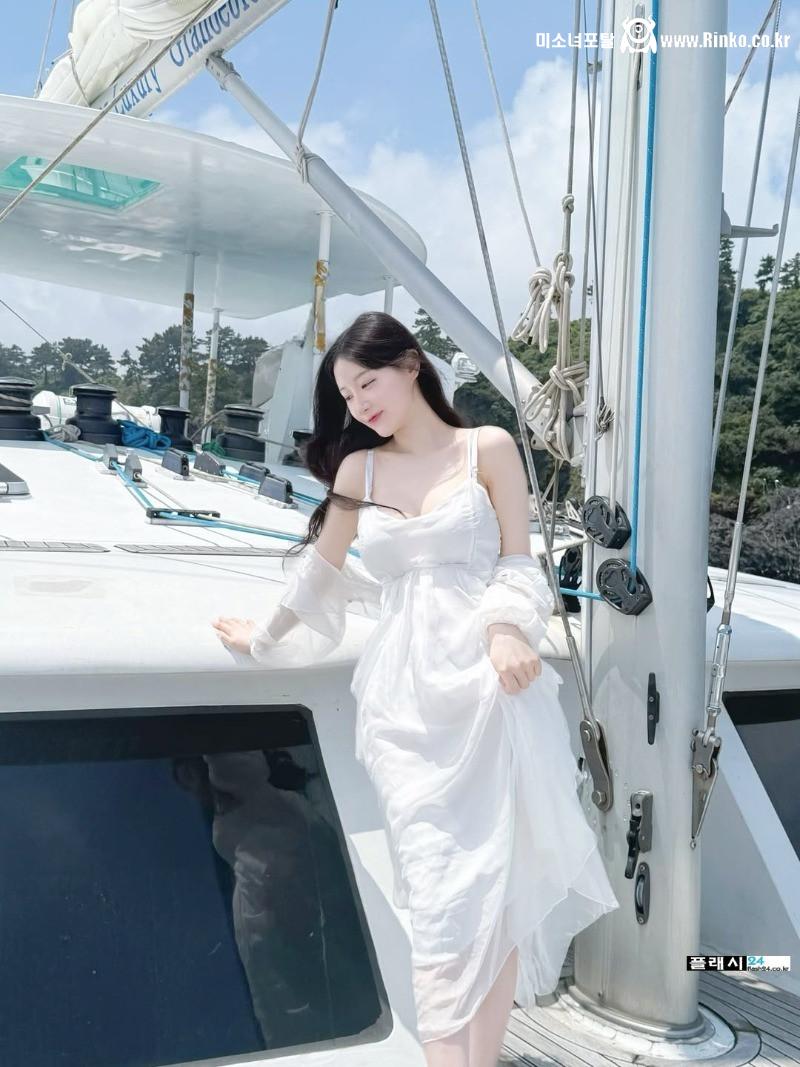 차원이 다른 흰 피부 아스나