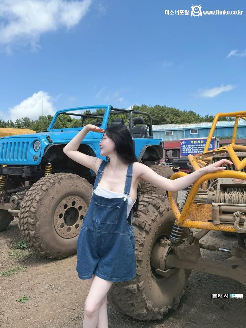 차원이 다른 흰 피부 아스나