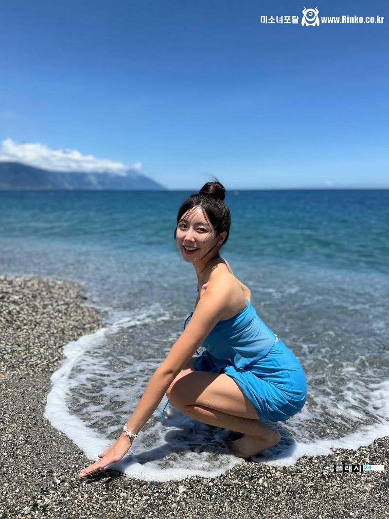 바로 방에 들어가고 싶은 안지현 치어리더 수영복