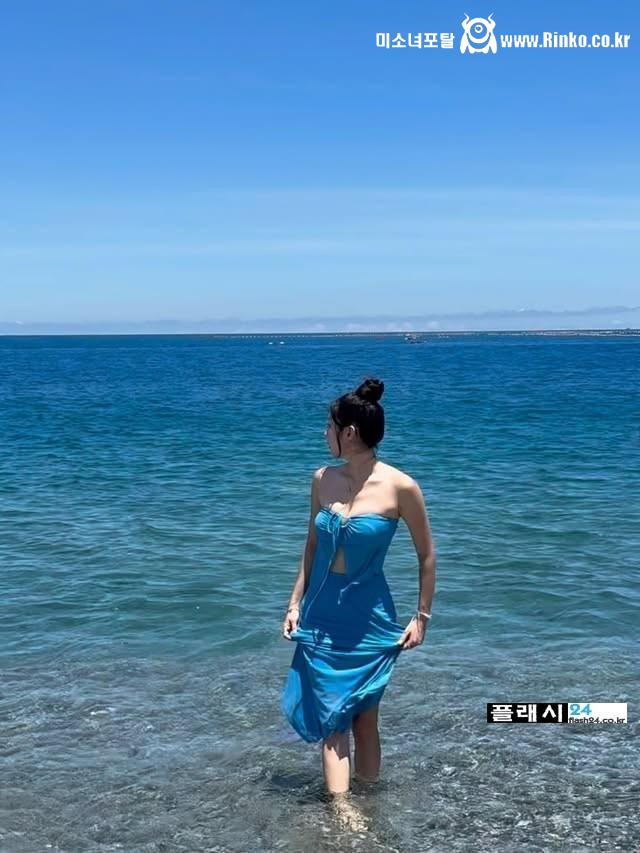 바로 방에 들어가고 싶은 안지현 치어리더 수영복