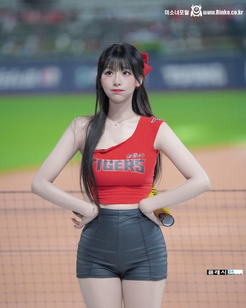 치어리더 천소윤 골반 뭐가 이렇게 좋다냐