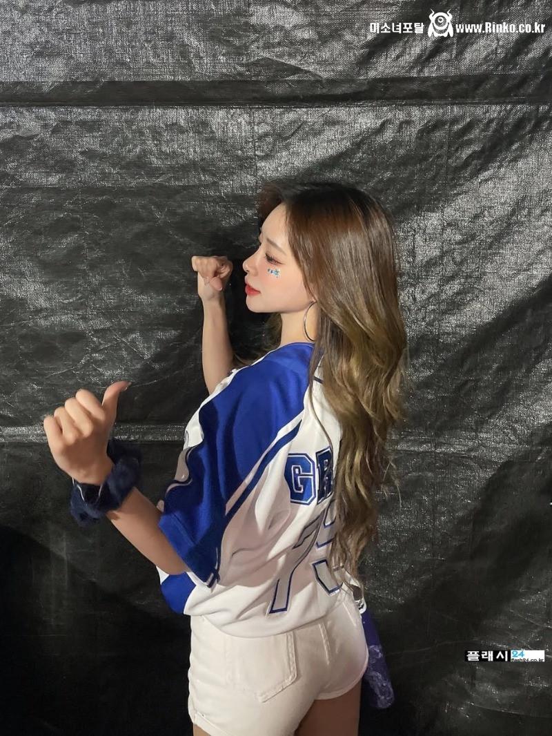 조다빈 치어리더 이쁘긴 오지게 이쁘네